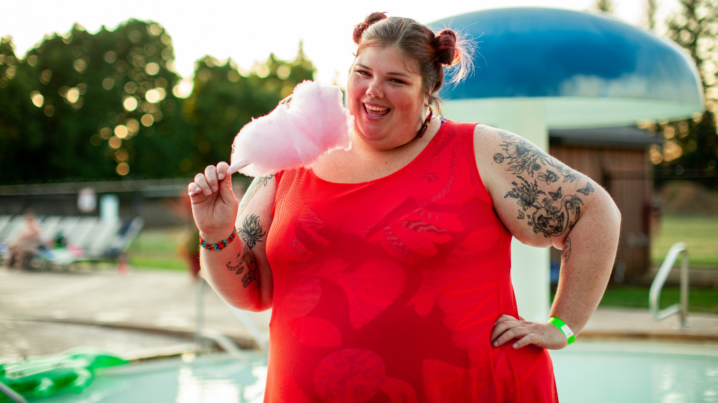 Plus-sized woman with tattoos